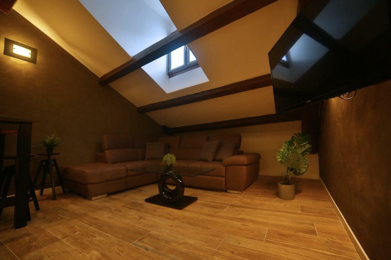 Appartement Moscova Attic Near Duomo
